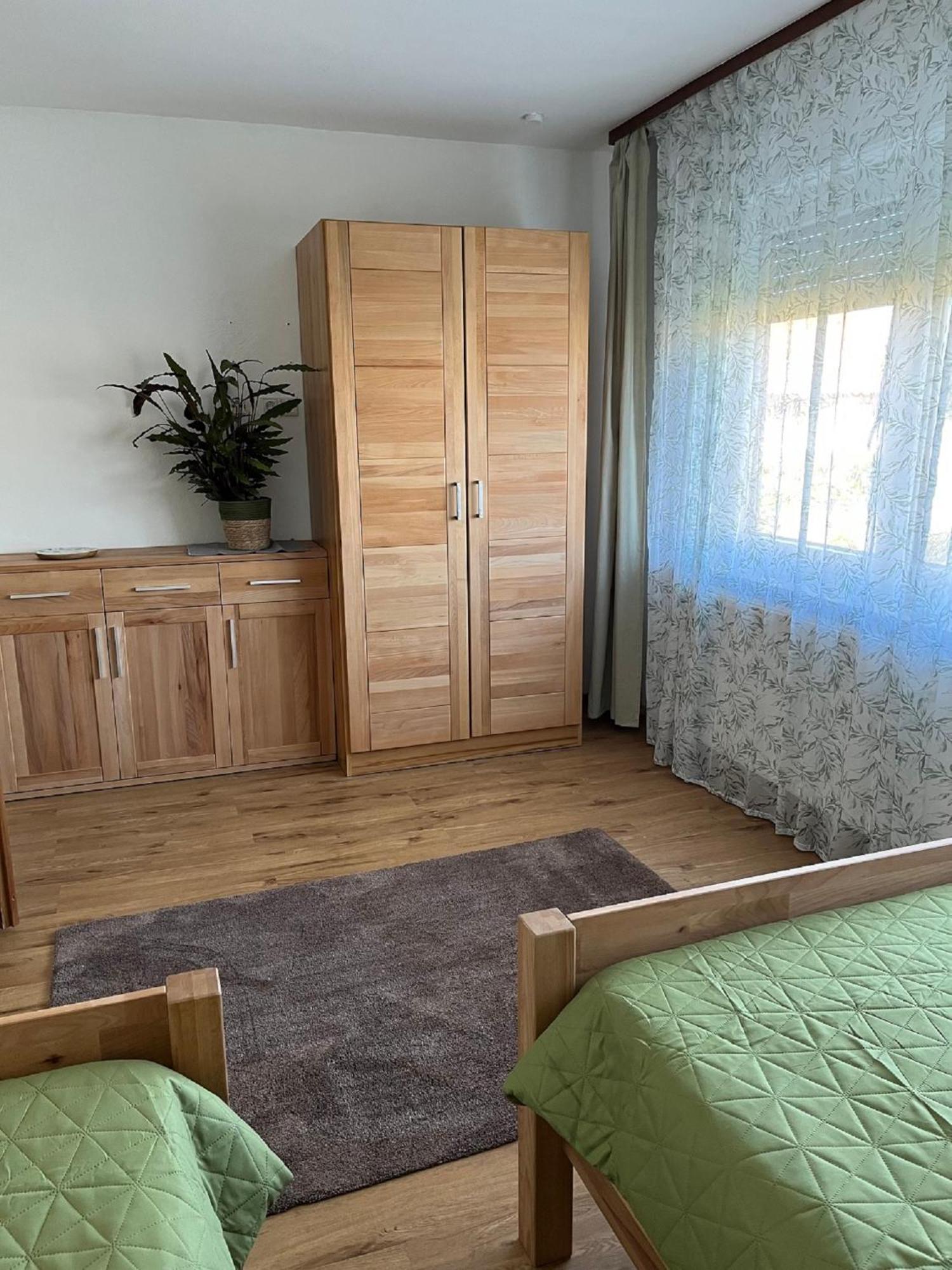 Ferien- Und Winzerhof Ute Braun Apartment Nordheim am Main Luaran gambar
