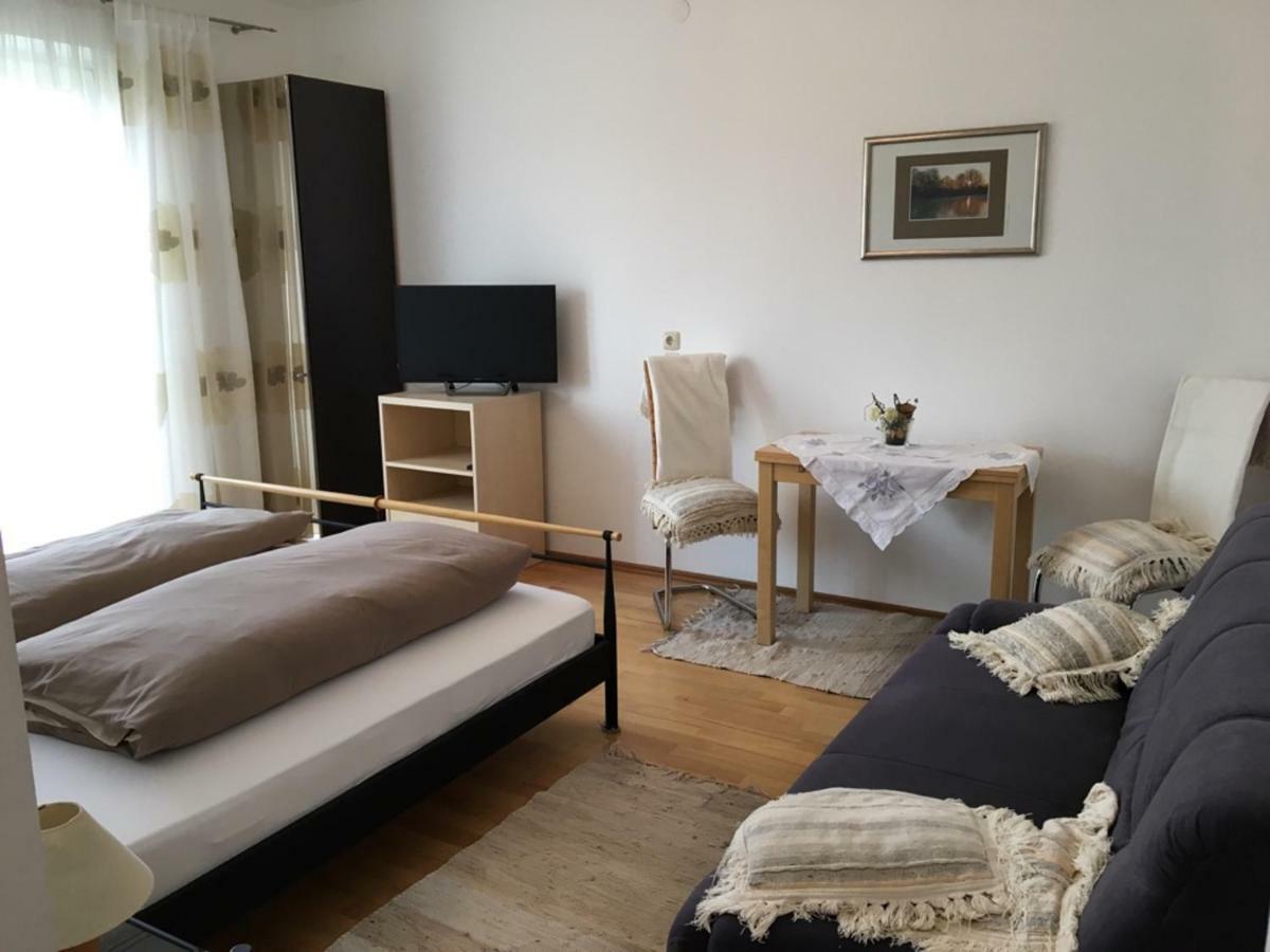 Ferien- Und Winzerhof Ute Braun Apartment Nordheim am Main Luaran gambar